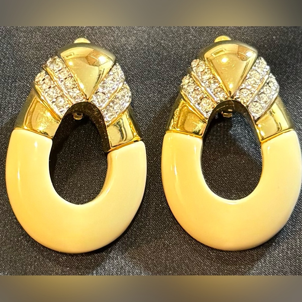 Vintage Kenneth Lane Ivory Enamel Oval Hoop Clip Earrings Pave Crystal Gold Tone